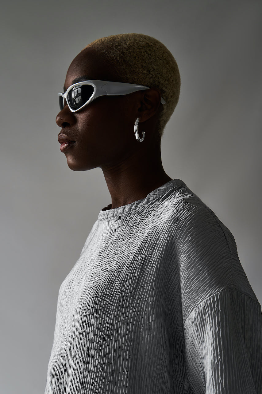 THE TEXTURED TEE