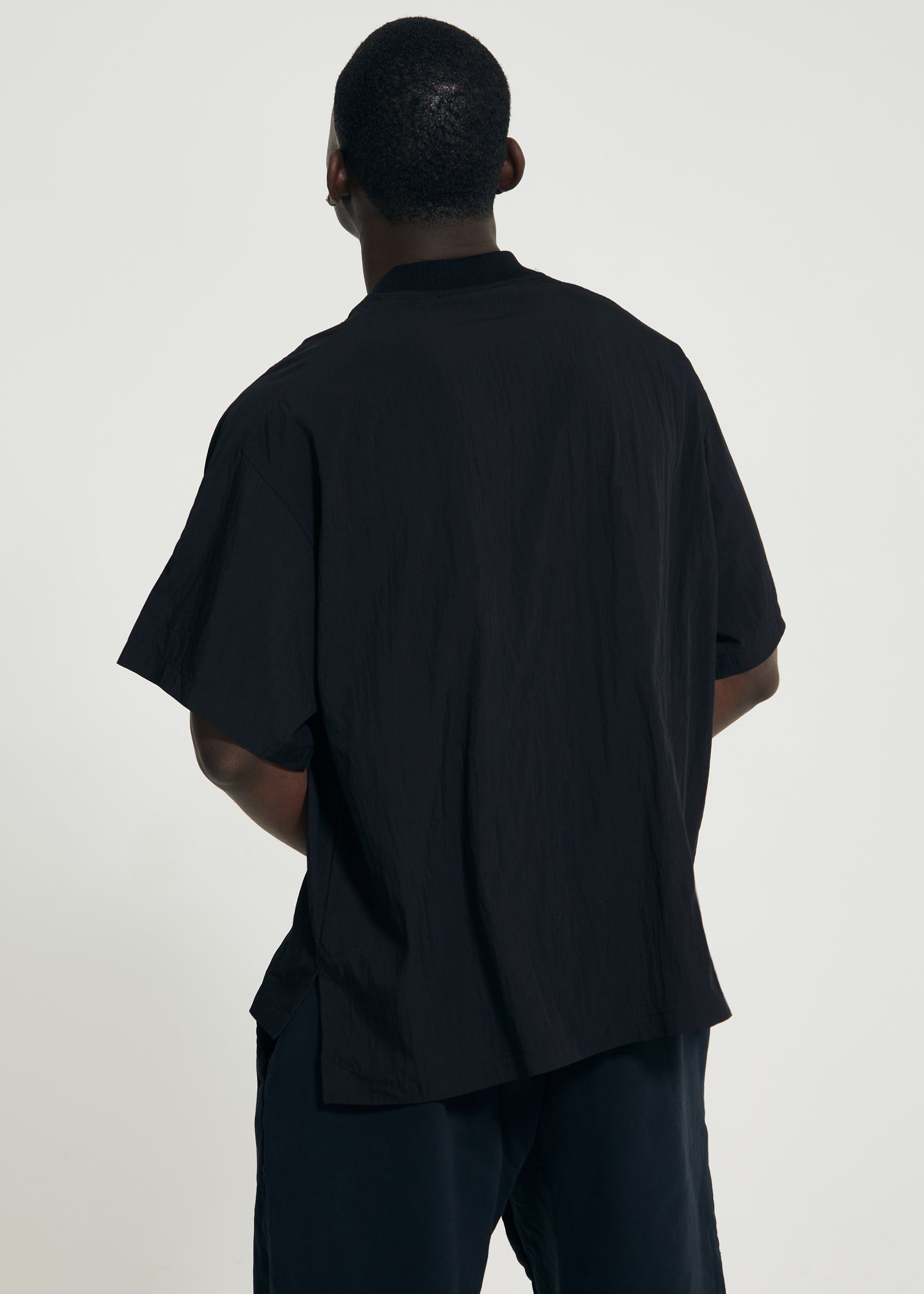 THE BOXY BLACK TEE